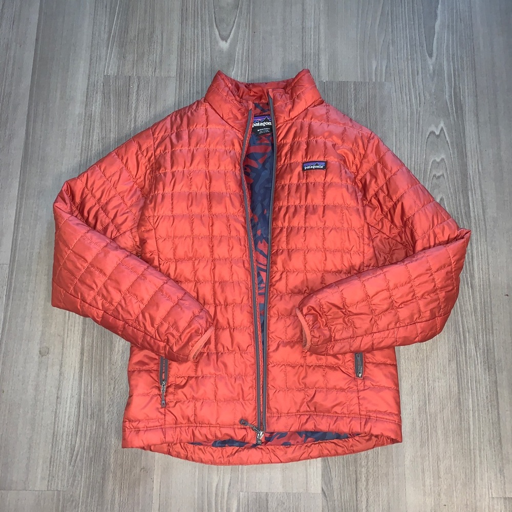 Patagonia nano puff jacket